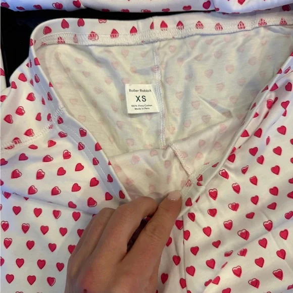 Roller Rabbit White Pajama Set with Pink Hearts - Picture 3 of 5